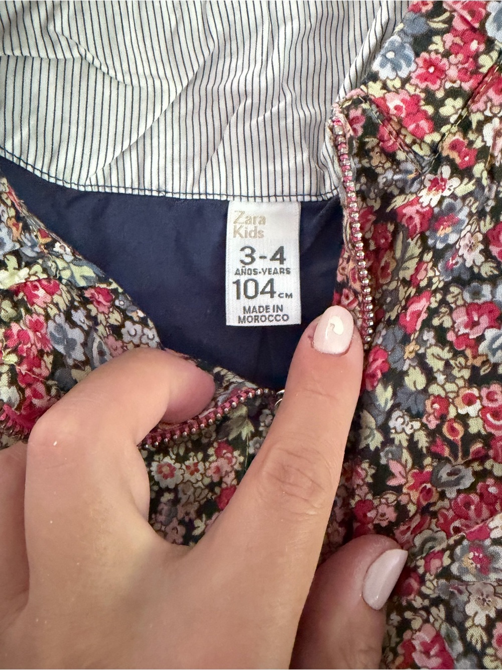 Lot of 4T girls clothes - Picture 12 of 16